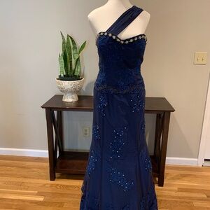 Vintage Royal blue dress with lace beaded embellishments